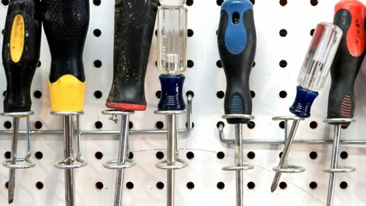 Screwdriver deals used for